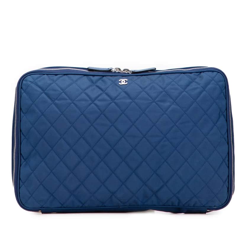 Chanel CC Quilted Nylon Laptop Case Blue Good condition - Front View