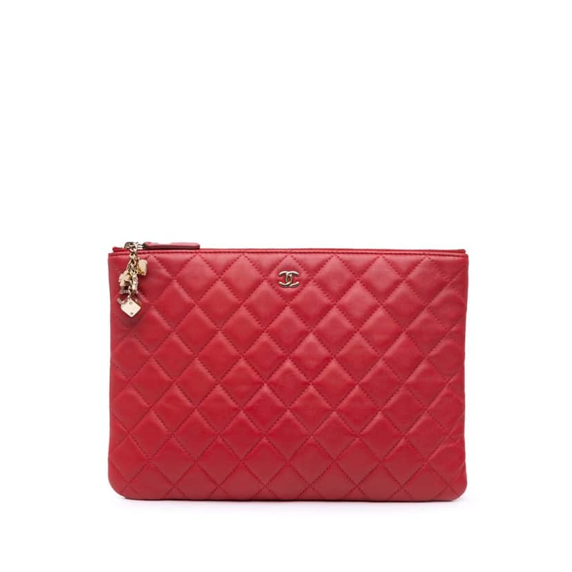 Chanel Medium Quilted Lambskin Casino Charms O Case Clutch Red Leather Good condition - Front View