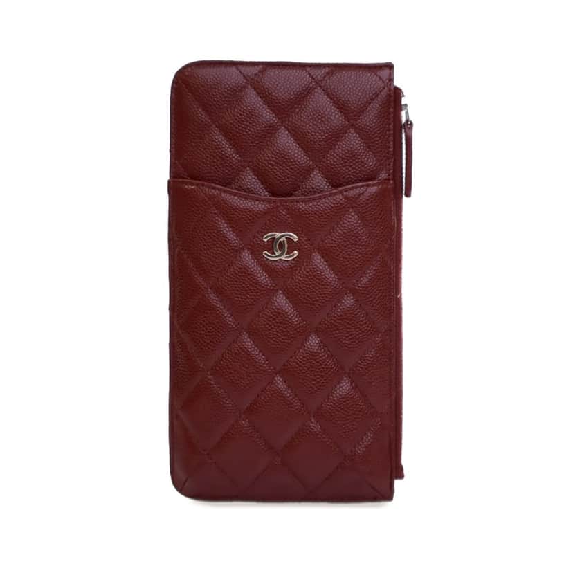 Chanel CC Quilted Caviar Flat Phone Case Wallet Pouch Red Leather Good condition - Front View