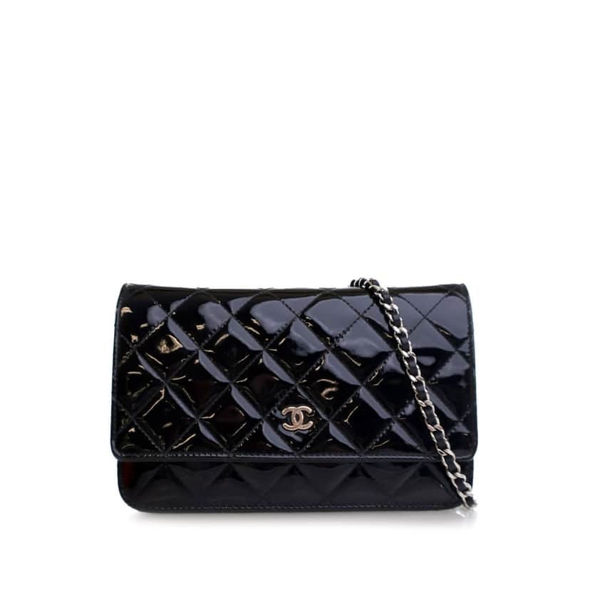 Chanel CC Quilted Patent Wallet On Chain Black Leather Good condition - Front View