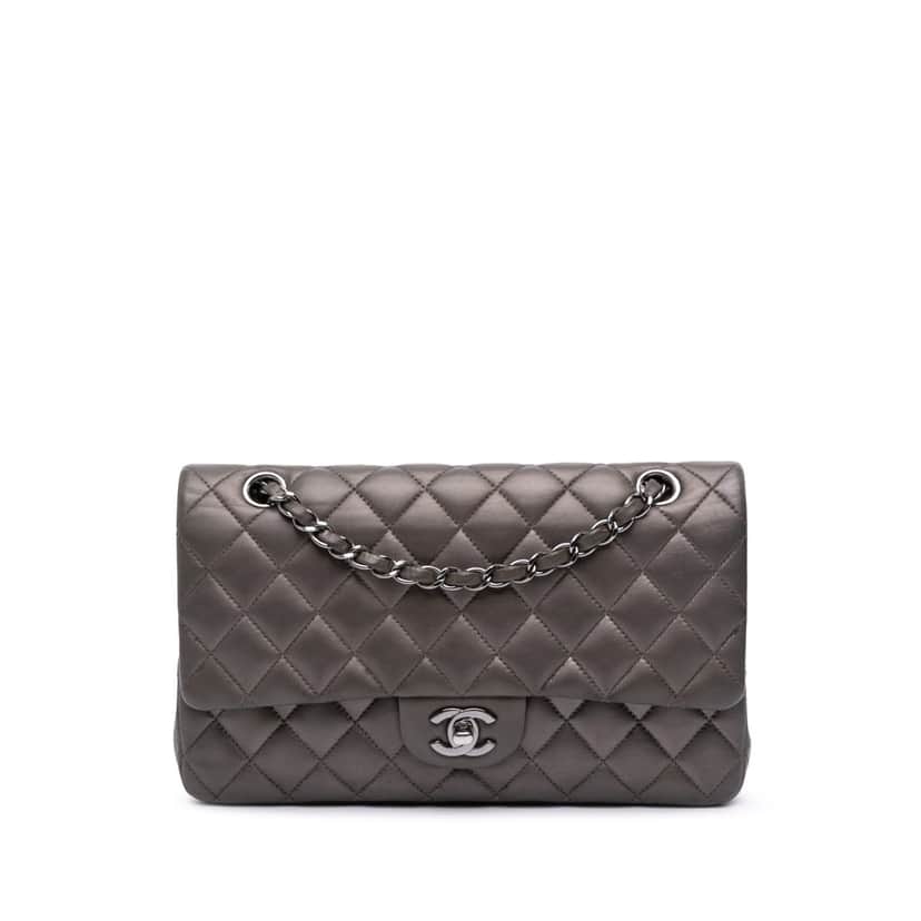 Chanel Medium Classic Lambskin Double Flap Grey Leather Good condition - Front View