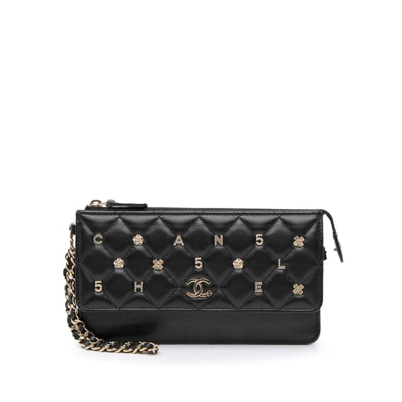 Chanel Quilted Lambskin All About Chanel Clutch On Chain Black Leather Good condition - Front View