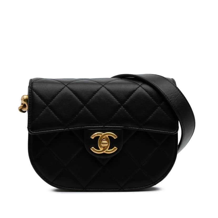 Chanel CC Quilted Calfskin Round Moon Messenger Flap Black Leather Good condition - Front View