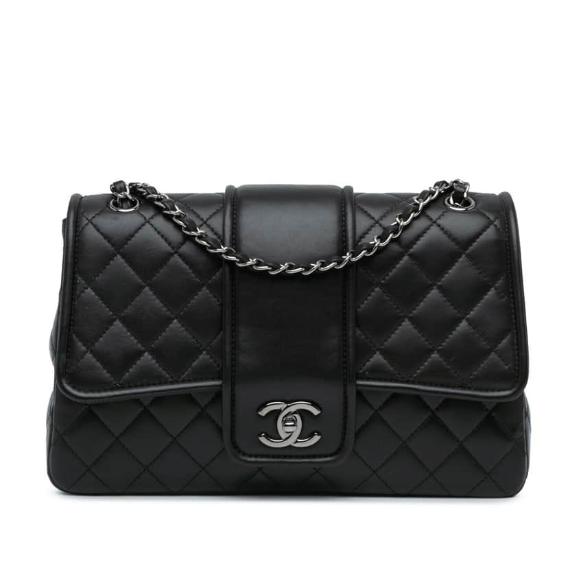 Chanel Large Quilted Lambskin Elementary Chic Flap Black Leather Good condition - Front View