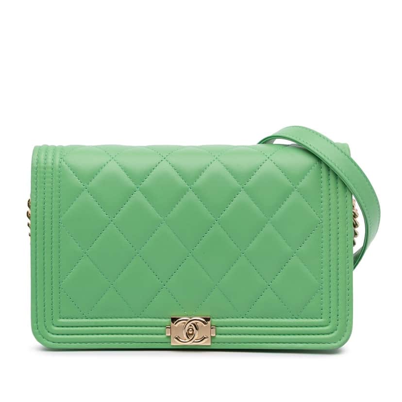 Chanel Lambskin Boy Wallet On Chain Green Leather Good condition - Front View