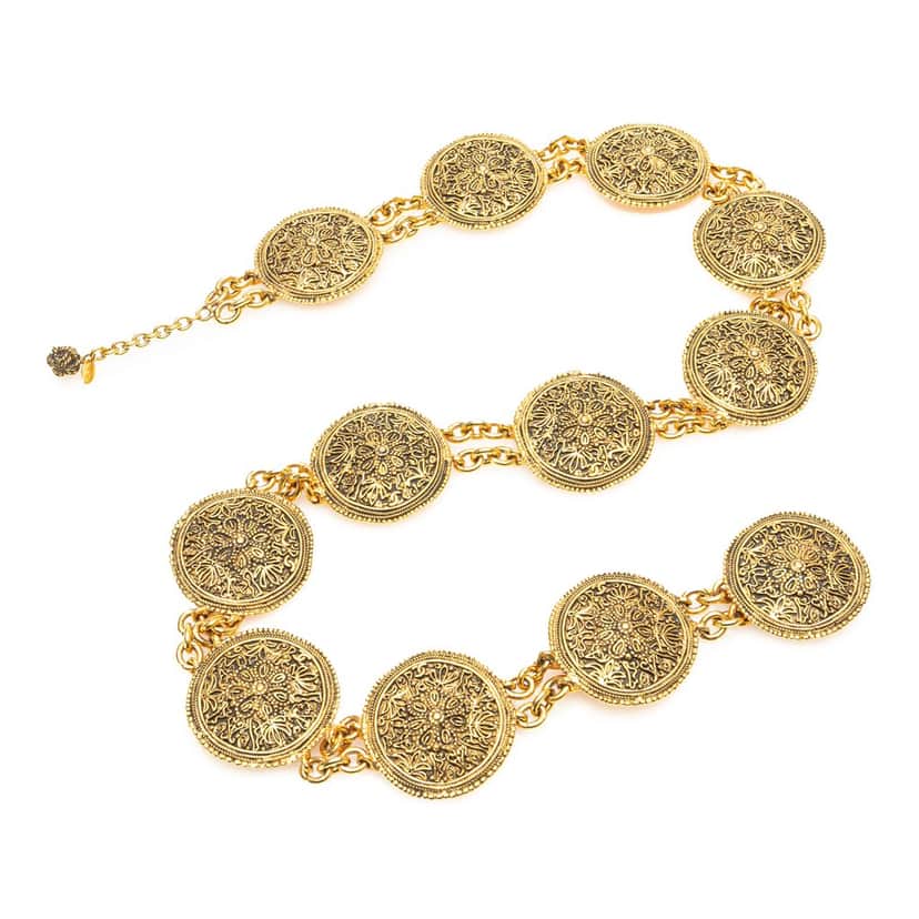 Chanel Gold Plated Coin Medallion Belt Gold Metal Good condition - Front View