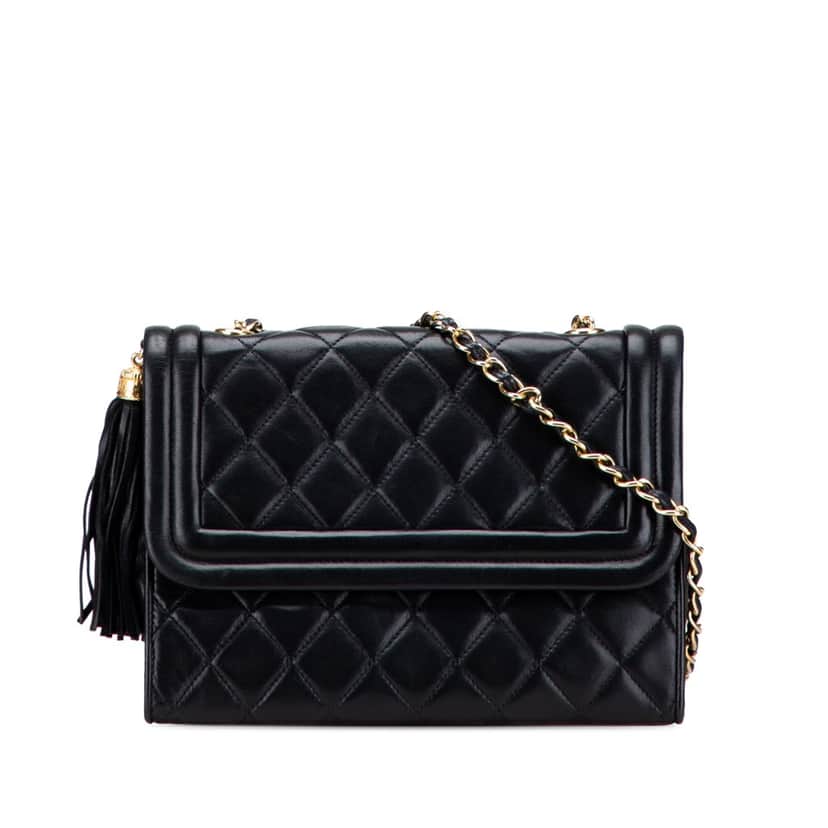 Chanel Quilted Lambskin Tassel Flap Black Leather Good condition - Front View