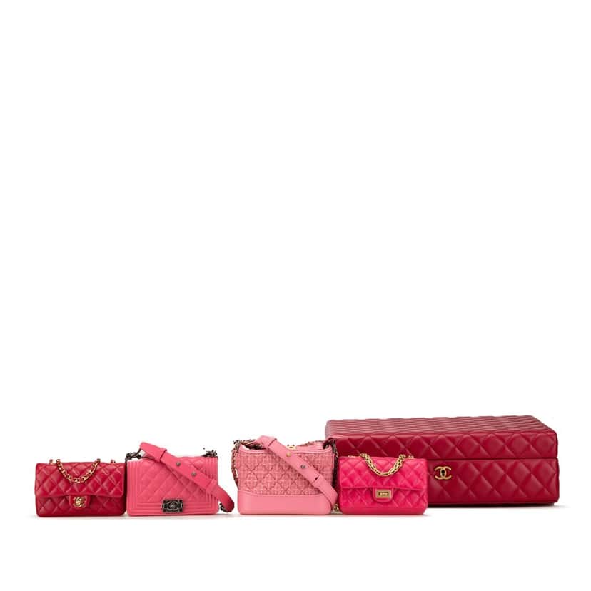 Chanel Limited Edition Success Story Quilted Lambskin Trunk Set of 4 Mini Bags Red Leather Good condition - Front View