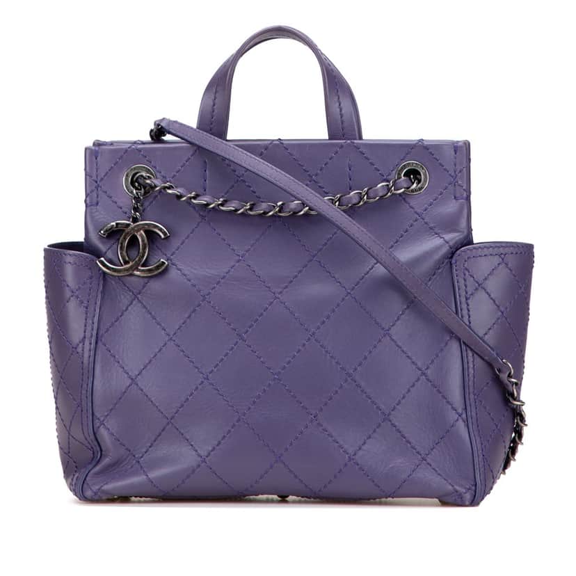 Chanel Small CC Quilted Calfskin Pocket Tote Purple Leather Good condition - Front View
