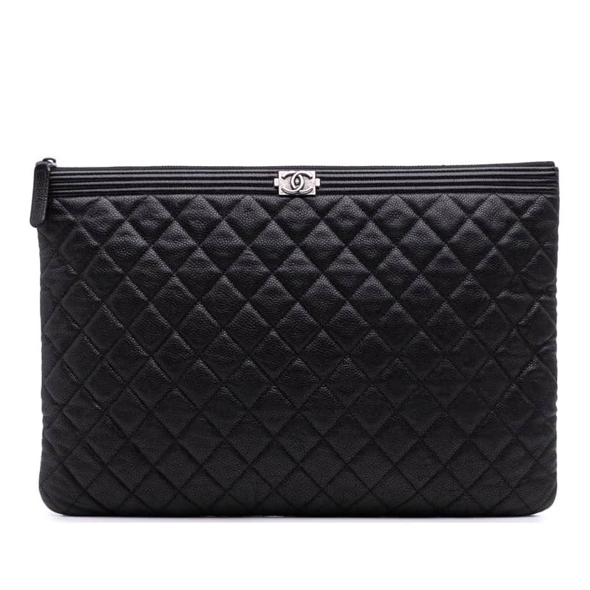 Chanel Large Quilted Caviar Boy O Case Clutch Black Leather Good condition - Front View