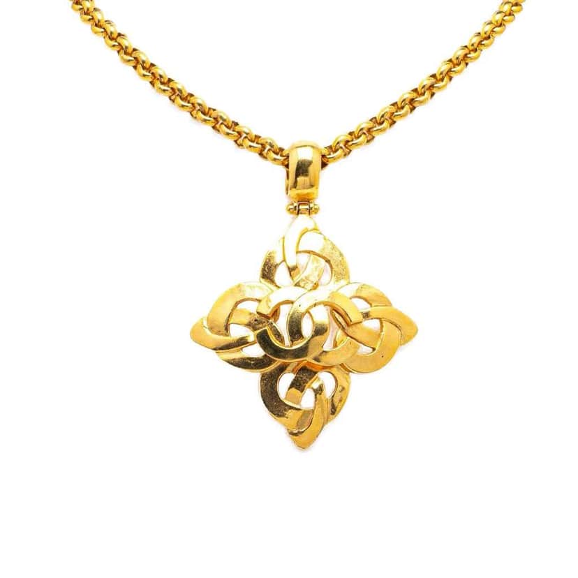 Chanel Gold Plated CC Clover Pendant Necklace Gold Metal Good condition - Front View
