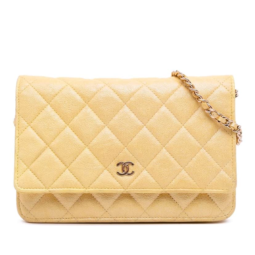 Chanel CC Quilted Caviar Wallet on Chain Yellow Leather Good condition - Front View