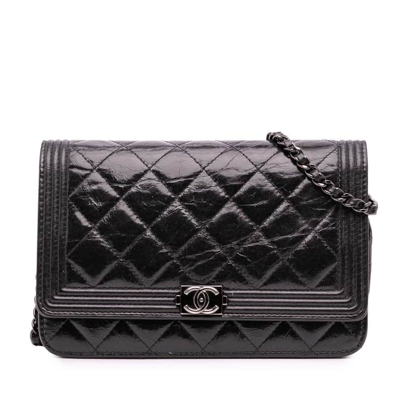 Chanel Quilted Shiny Aged Calfskin Boy Wallet On Chain Black Leather Good condition - Front View