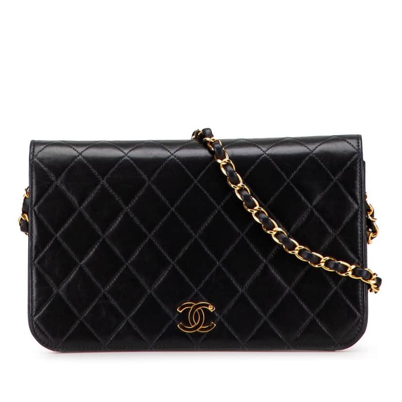 Chanel CC Quilted Lambskin Full Single Flap Black Leather Good condition - Front View