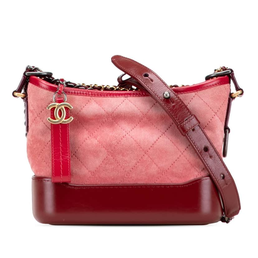 Chanel Small Suede Gabrielle Crossbody Red Leather Good condition - Front View