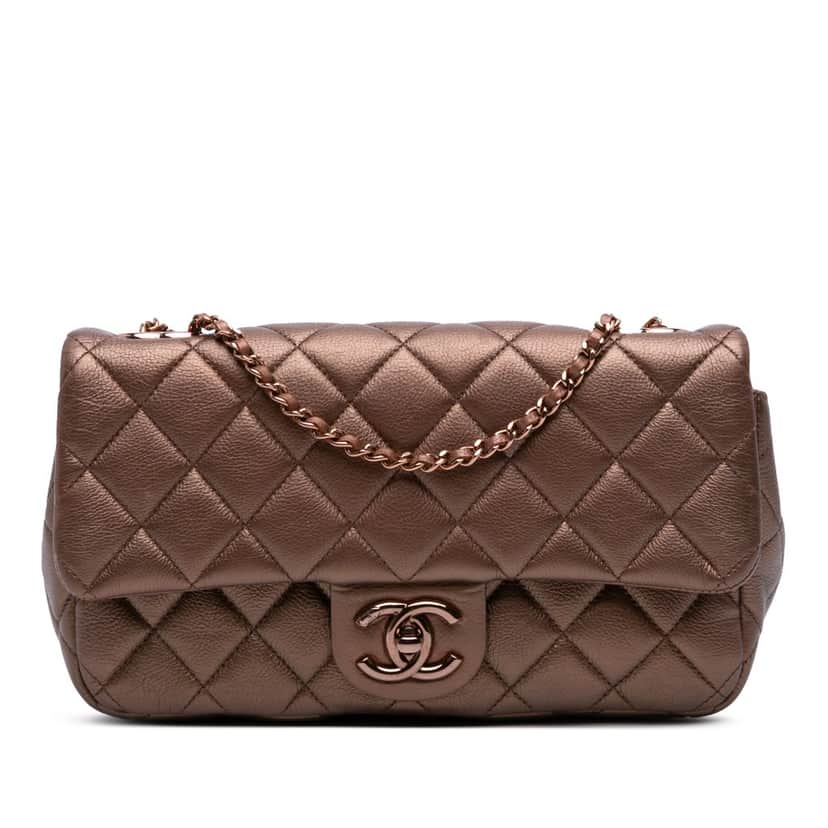 Chanel Medium Iridescent Quilted Goatskin CC Eyelet Flap Brown Leather Good condition - Front View