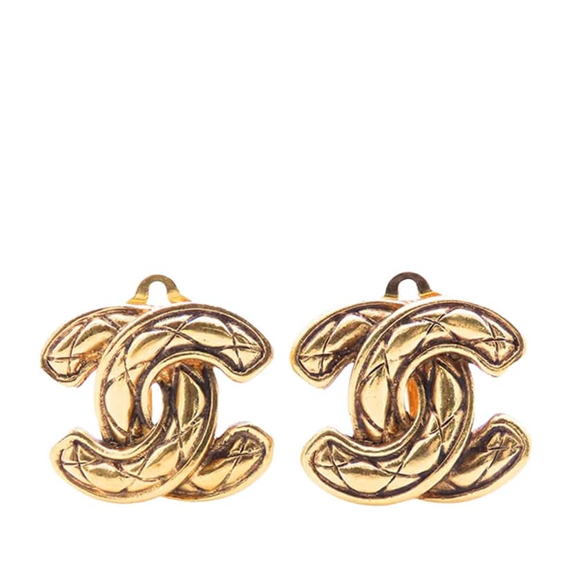 Chanel CC Gold Plated Quilted Clip on Earrings Gold Metal Good condition - Front View