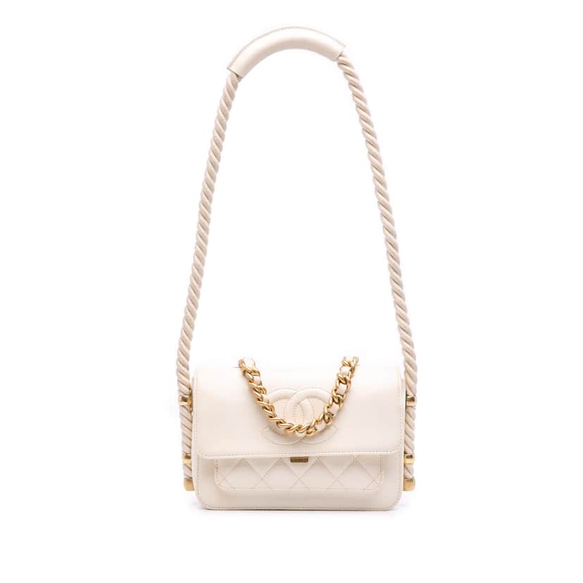 Chanel Crumpled Calfskin En Vogue Rope Flap White Leather Good condition - Front View