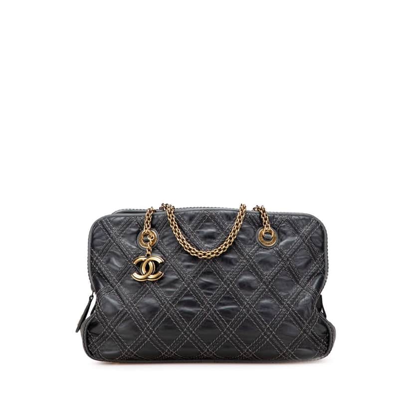 Chanel Quilted Calfskin Stitch Triptych Shoulder Bag Black Leather Good condition - Front View