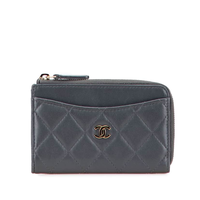 Chanel CC Quilted Lambskin Zip Around Card Holder Black Leather Good condition - Front View