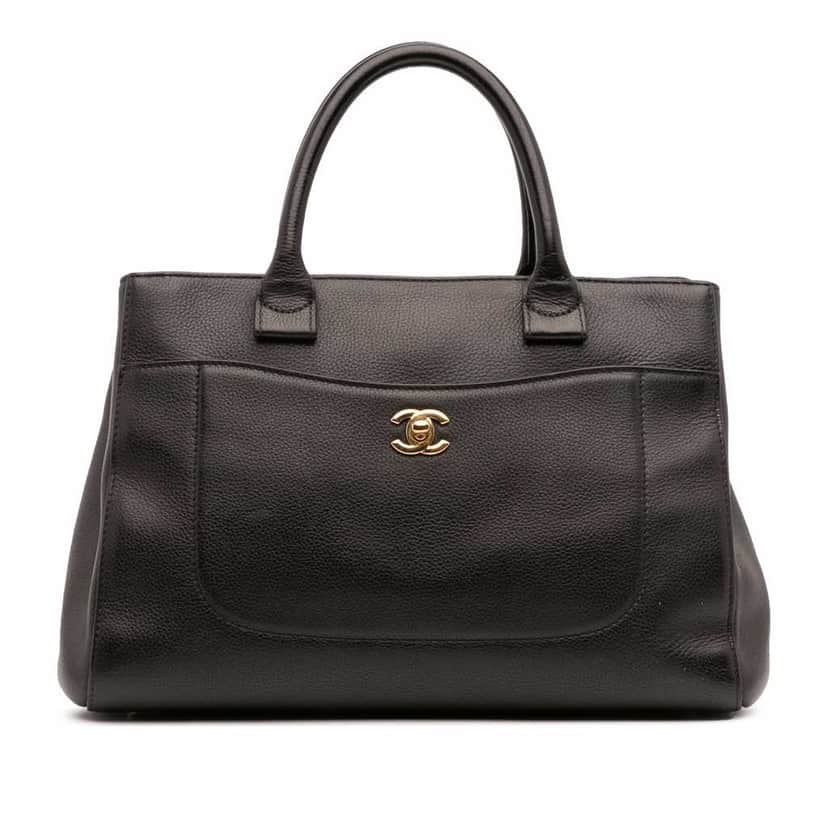 Chanel Small Grained Calfskin Neo Executive Shopper Tote Black Leather Good condition - Front View