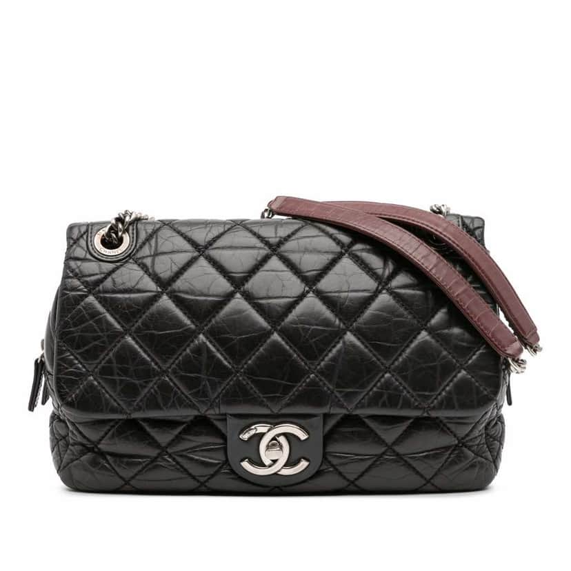 Chanel Jumbo Quilted Aged Calfskin Portobello Flap Black Leather Very good condition - Front View