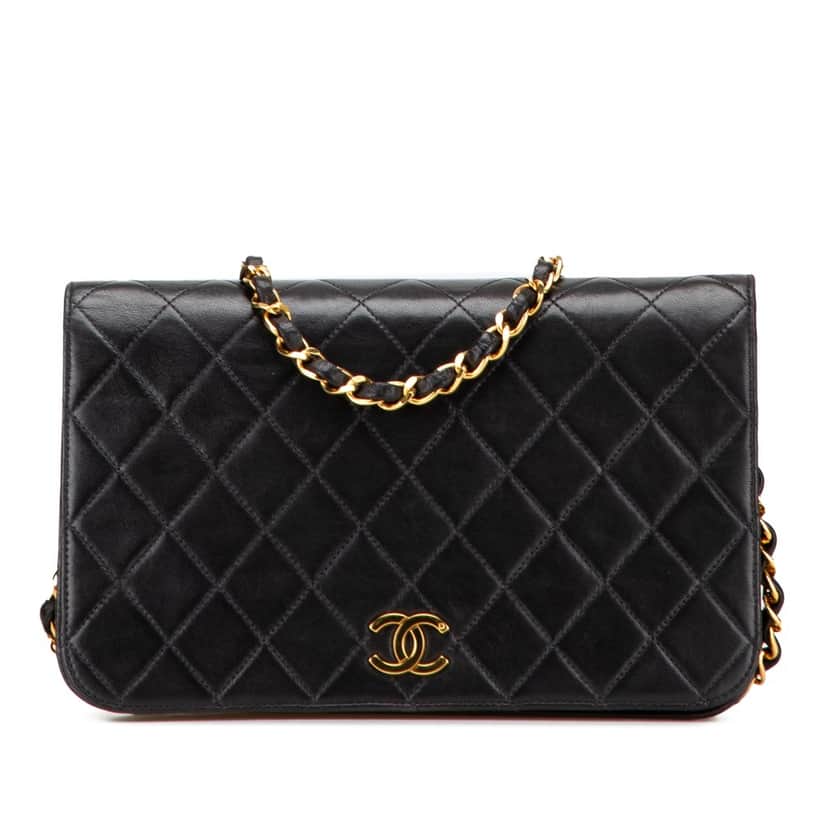 Chanel CC Quilted Lambskin Full Single Flap Black Leather Good condition - Front View