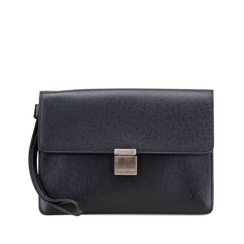 Louis Vuitton Taiga Selenga Black Leather Good condition - Front View