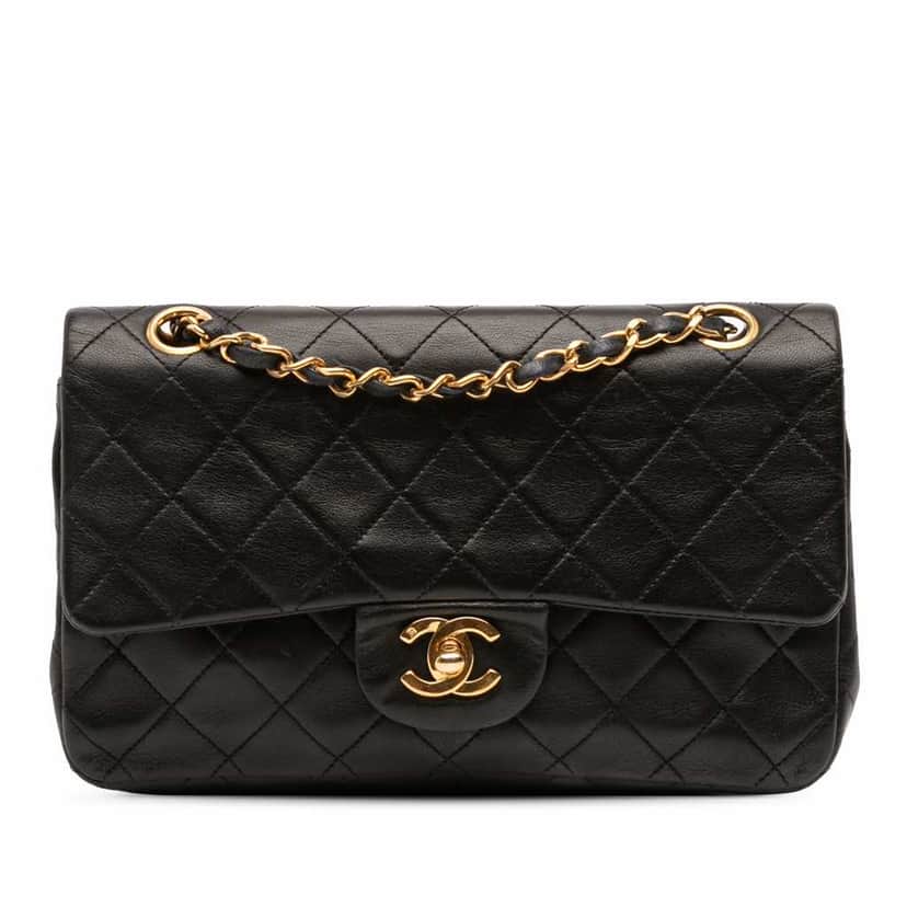 Chanel Small Classic Lambskin Double Flap Black Leather Good condition - Front View