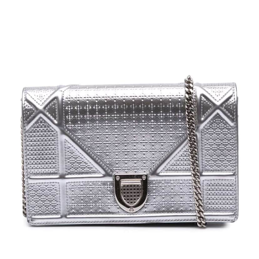 Dior Metallic Patent Microcannage Diorama Wallet on Chain Silver Leather Good condition - Front View