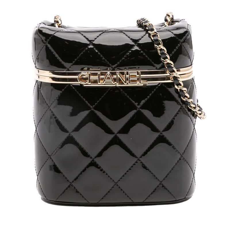 Chanel Quilted Patent Logo Chain Vanity Case Black Leather Very good condition - Front View