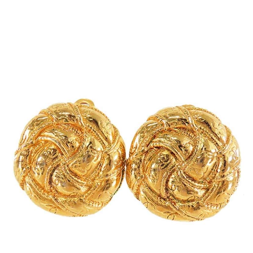 Chanel Gold Plated CC Round Clip on Earrings Gold Metal Good condition - Front View