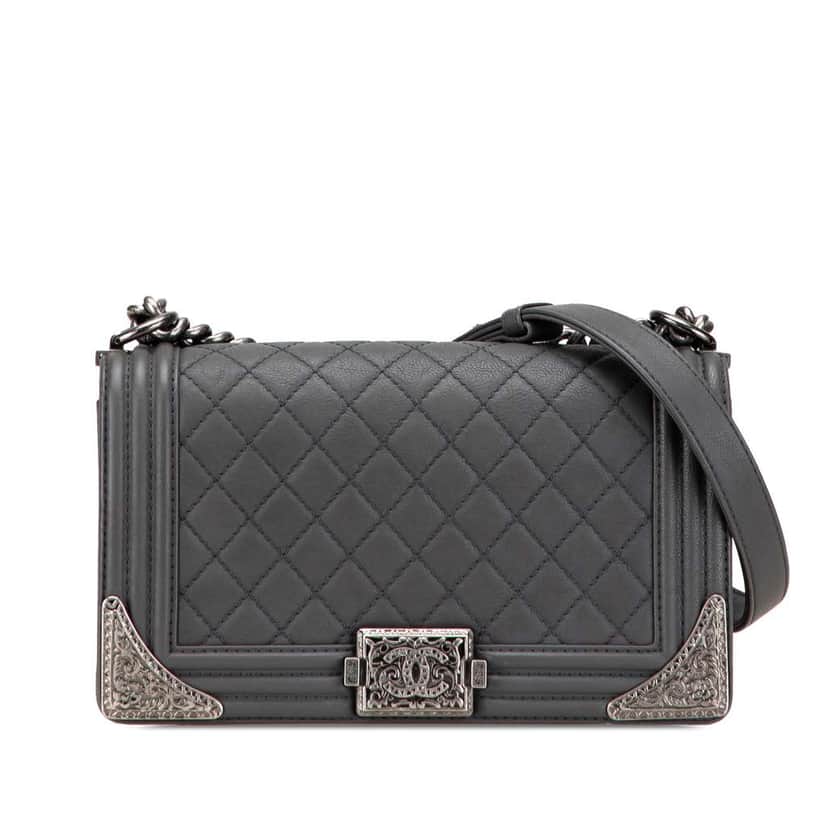 Chanel Paris-Dallas Old Medium Quilted Calfskin Cowboy Boy Flap Grey Leather Good condition - Front View