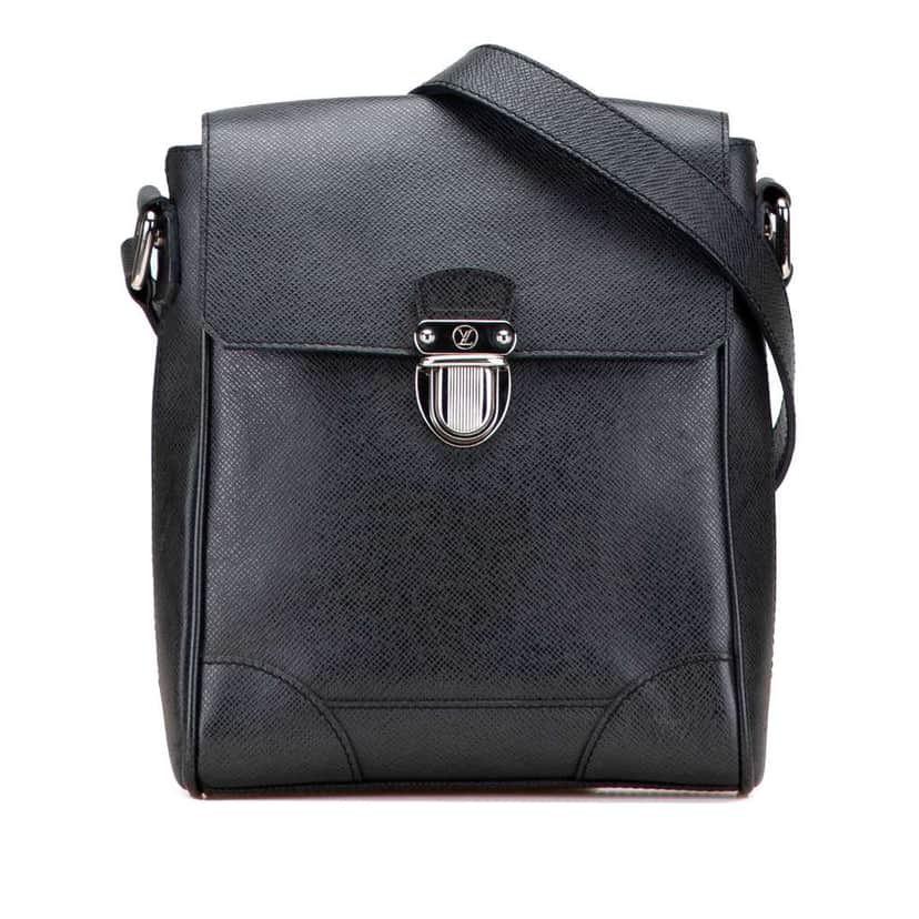 Louis Vuitton Taiga Luca Black Leather Good condition - Front View