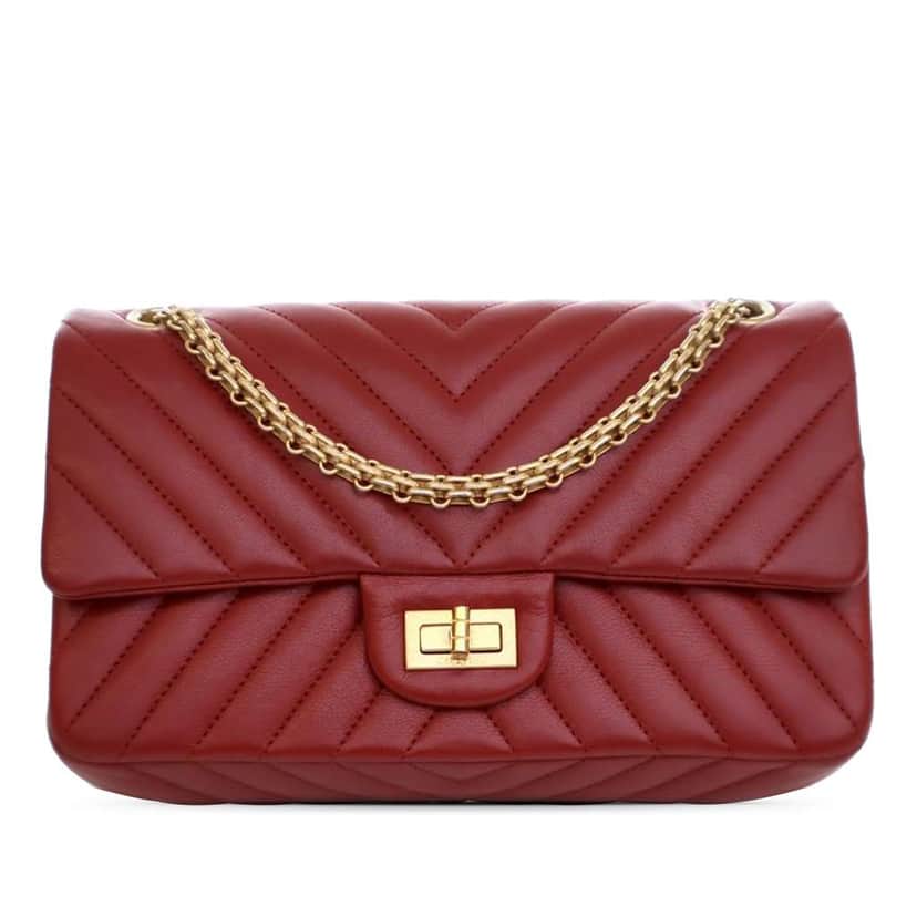 Chanel Reissue 2.55 Chevron Aged Calfskin Double Flap 225 Red Leather Good condition - Front View