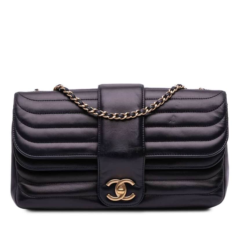 Chanel CC Horizontal Quilted Lambskin Double Flap Black Leather Fair condition - Front View