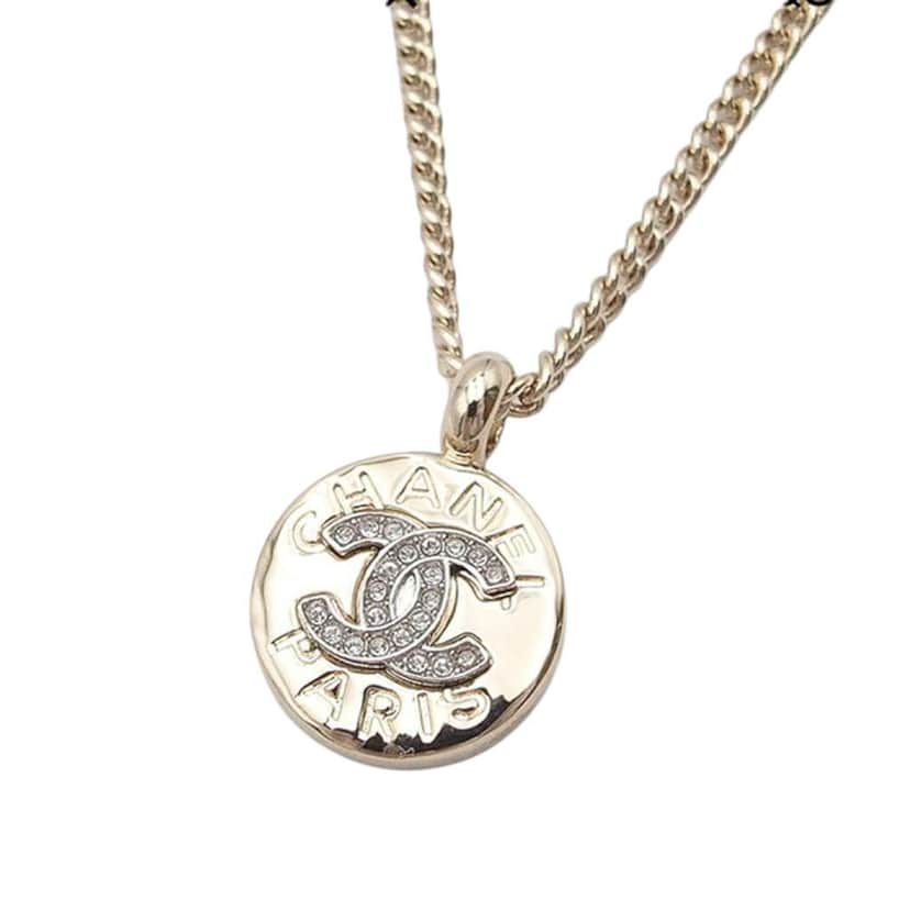 Chanel Gold Plated CC Rhinestones Round Pendant Necklace Gold Metal Good condition - Front View