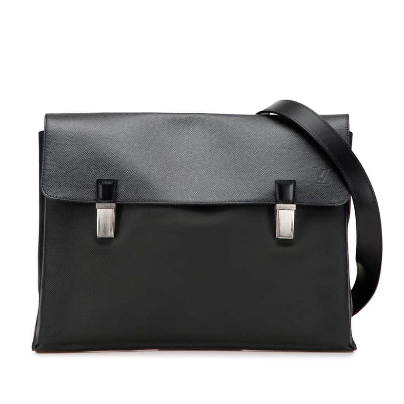 Louis Vuitton Taiga Saratov GM Black Leather Good condition - Front View