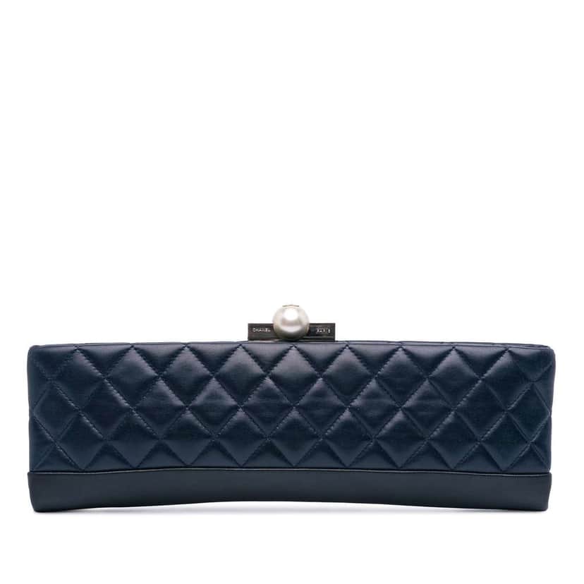 Chanel CC Quilted Lambskin Pearl Evening Baguette Clutch Blue Leather Good condition - Front View