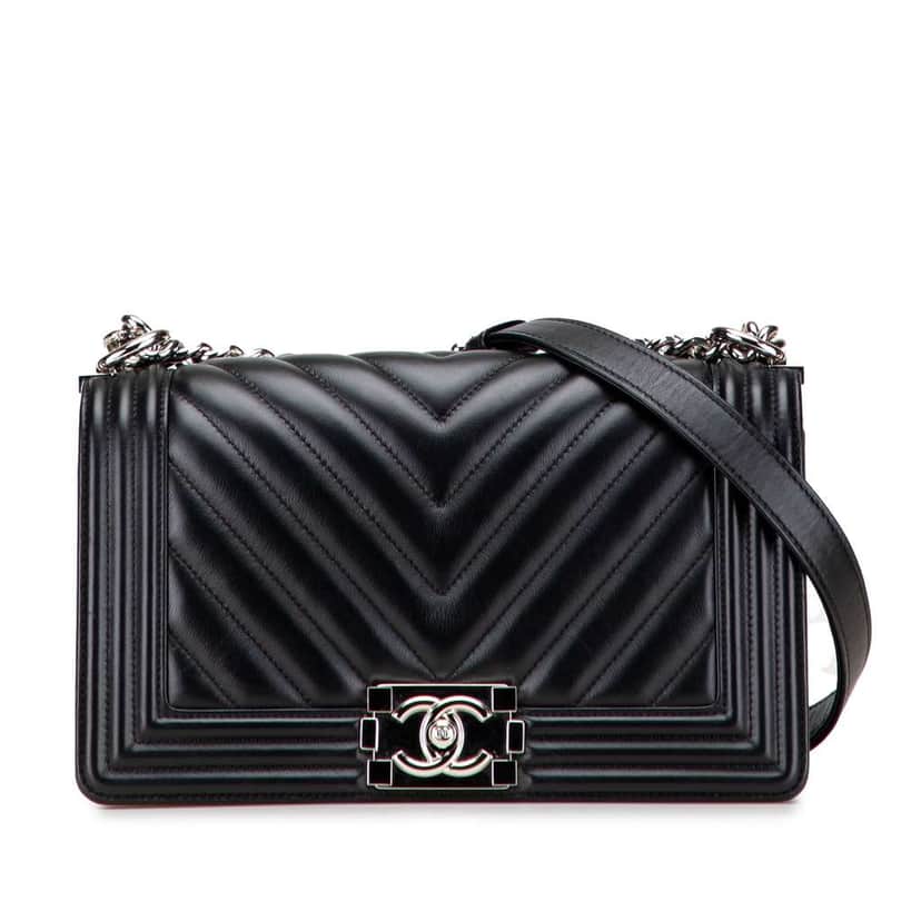 Chanel Old Medium Chevron Lambskin Boy Flap Black Leather Good condition - Front View