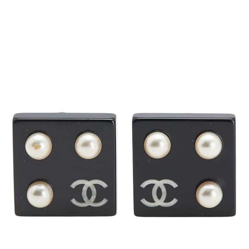 Chanel Square Acrylic and Faux Pearls Clip On Earrings Black Good condition - Front View