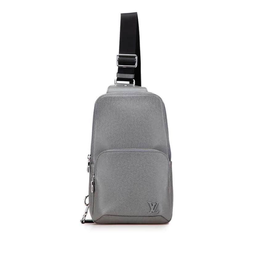 Louis Vuitton Taiga Avenue Sling Grey Leather Good condition - Front View