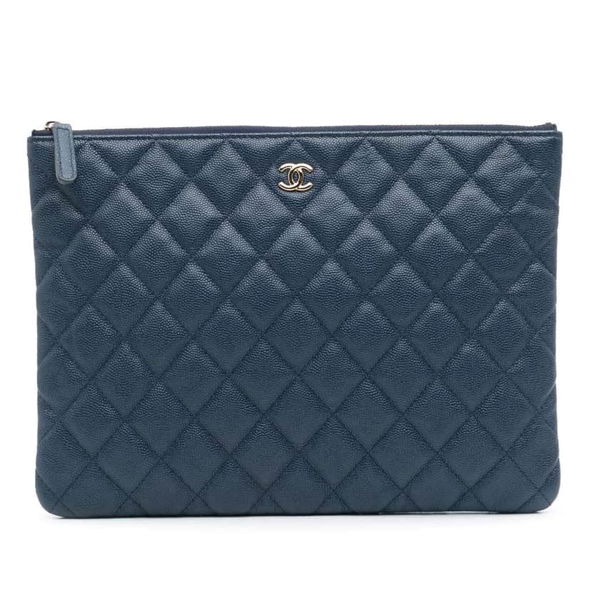 Chanel Medium Quilted Caviar O Case Clutch Blue Leather Good condition - Front View