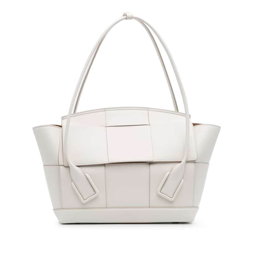 Bottega Veneta Medium Calfskin Maxi Intrecciato Arco Bag White Leather Good condition - Front View