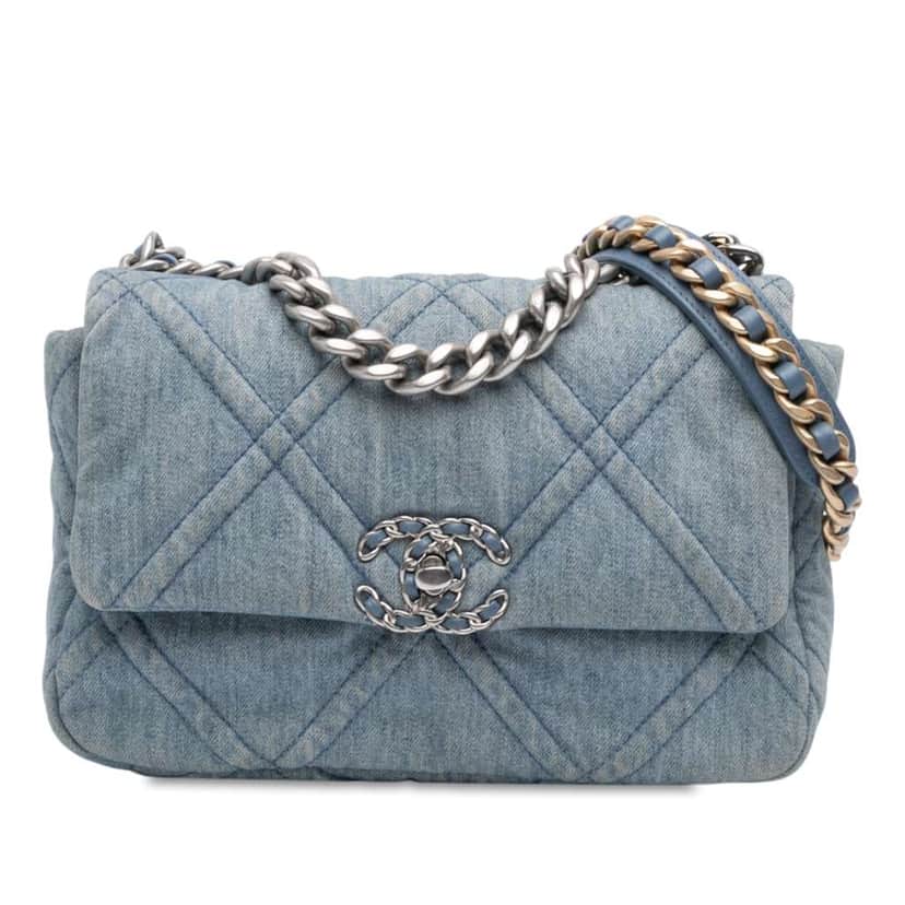 Chanel Medium Double Stitched Denim 19 Flap Blue Denim Good condition - Front View