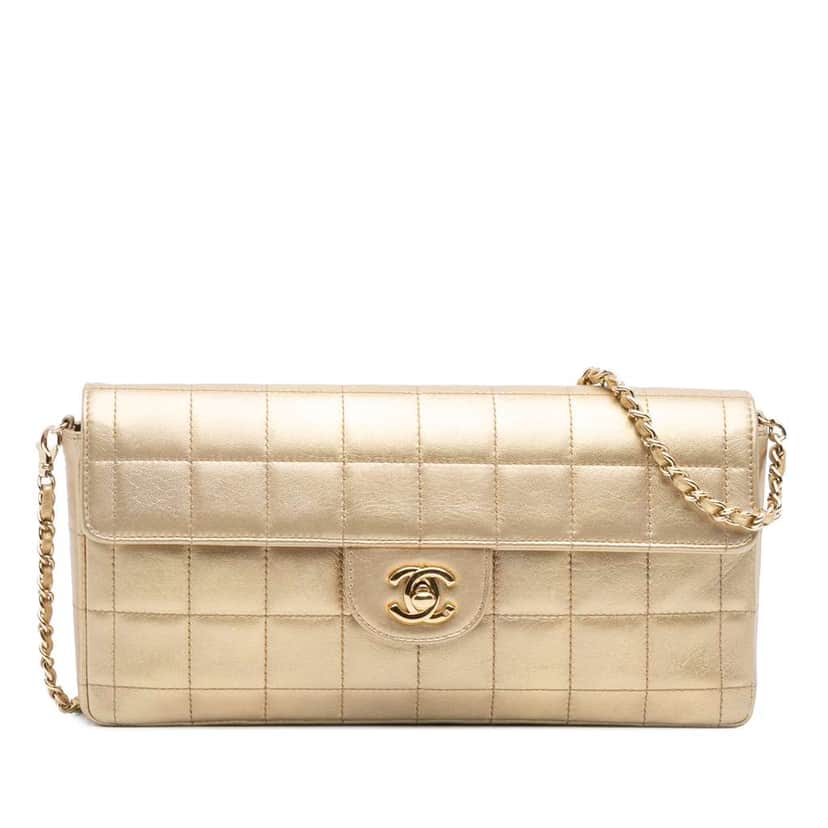 Chanel CC Metallic Lambskin Choco Bar East West Flap Gold Leather Good condition - Front View