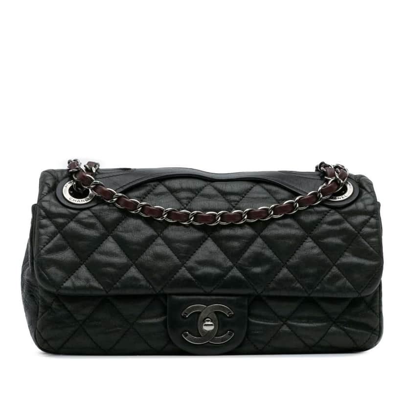 Chanel Medium Iridescent Calfskin In The Mix Flap Green Leather Good condition - Front View