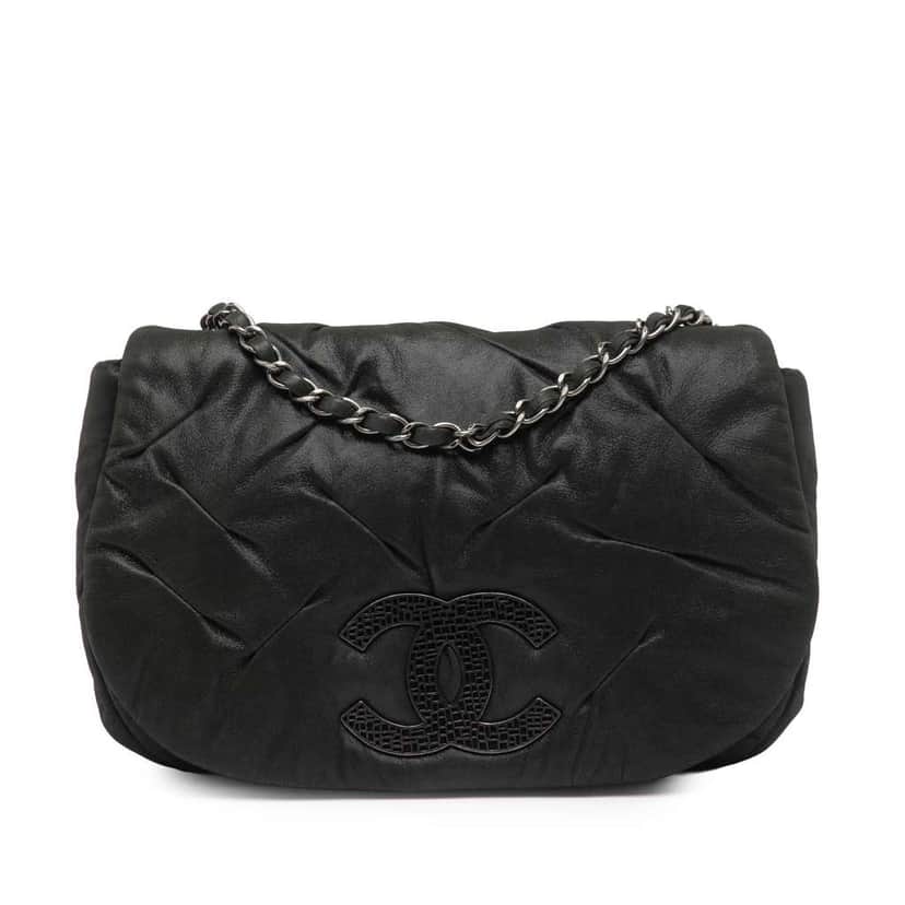 Chanel Iridescent Calfskin East Glint Flap Black Leather Good condition - Front View