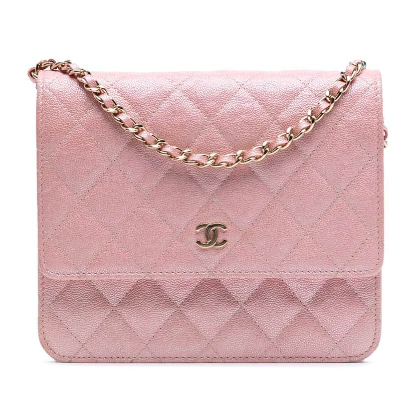 Chanel CC Quilted Iridescent Caviar Wallet on Chain Pink Leather Good condition - Front View