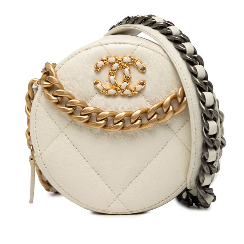 Chanel Quilted Goatskin 19 Round Clutch With Chain White Leather Good condition - Front View